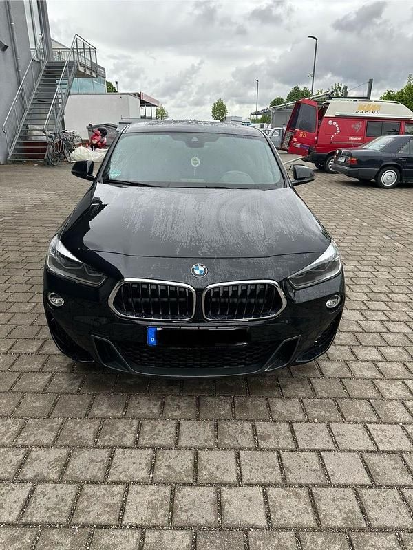 Schwarz Gebraucht 2018 BMW X2 Advantage SUV | 22.000 € (Etwas zu teuer) - Bild 1/4
