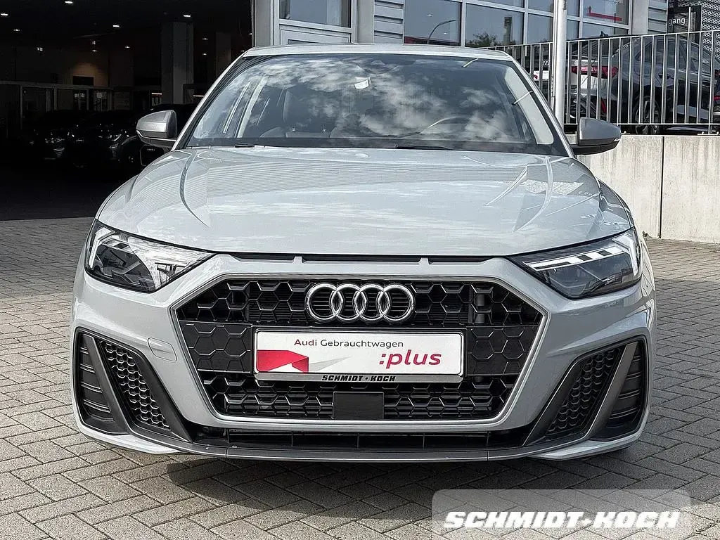 Gebraucht Audi A1 Sportback S-Line 207 PS (152 kW) 2025 Grau Kleinwagen