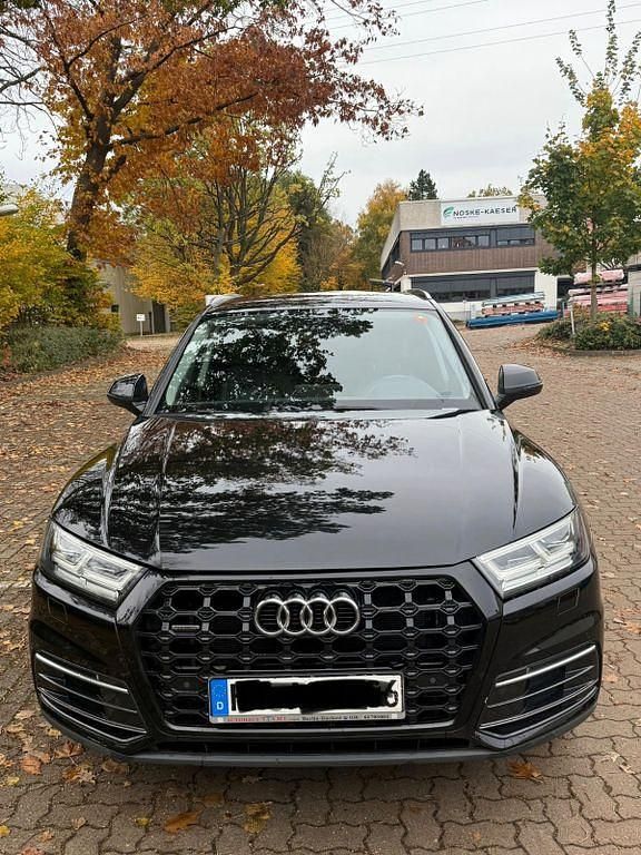 Schwarz Gebraucht 2017 Audi Q5 SUV | 22.999 € (Fairer Preis) - Bild 1/4