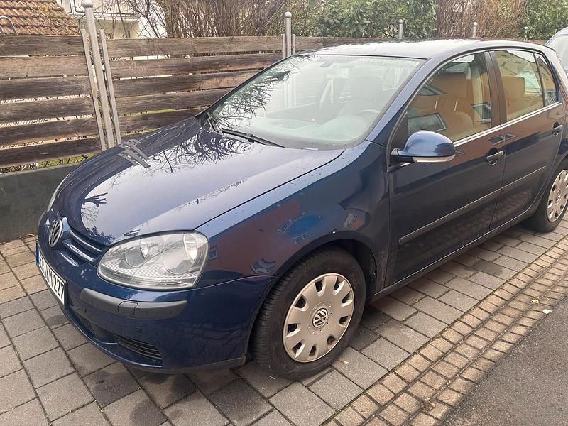 Gebraucht VW Golf V 115 PS (84 kW) 2004 Blau Kleinwagen