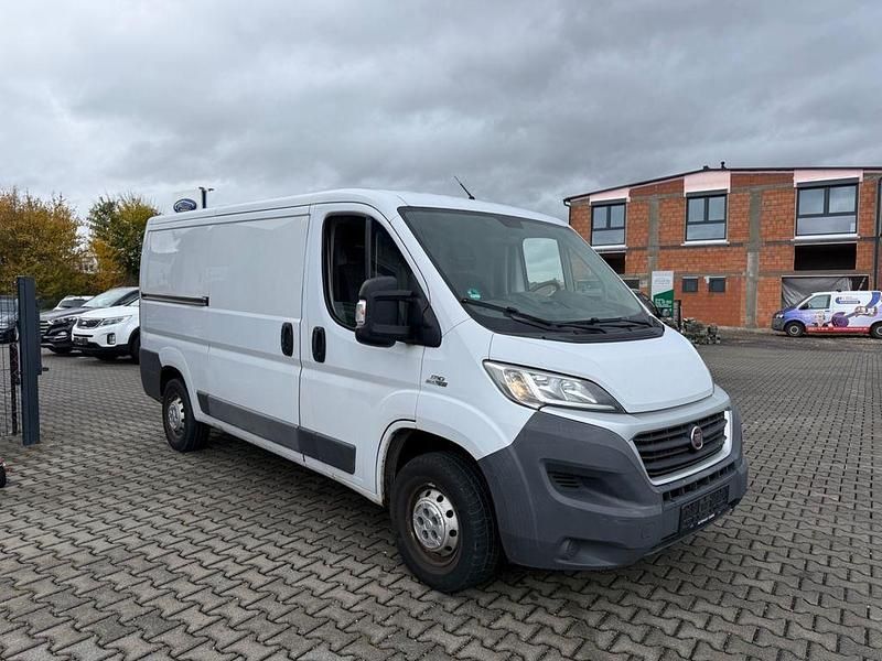 Bianco Gebraucht 2015 Fiat Ducato Van | 5.999 € (Etwas zu teuer) - Bild 1/4