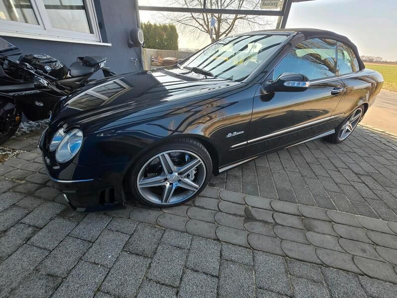 Schwarz Gebraucht 2006 Mercedes CLK63 AMG AMG Cabrio | 49.900 € - Bild 1/4