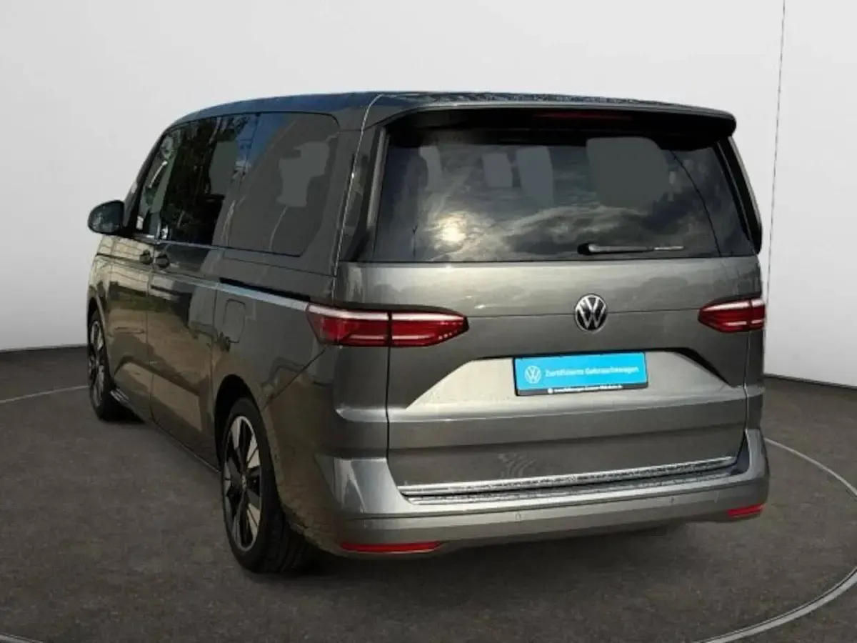 Begagnad VW Multivan Style 150 HK (110 kW) 2024 Minibuss