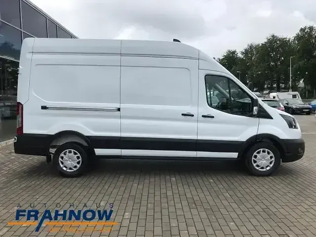 Używany Ford Transit Trend 131 KM (96 kW) 2024 Biały Van