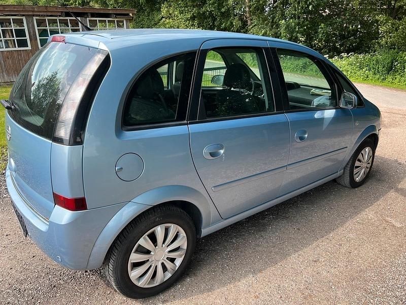 Gebraucht Opel Meriva Innovation 104 PS (76 kW) 2009 Blau Van / Kleinbus