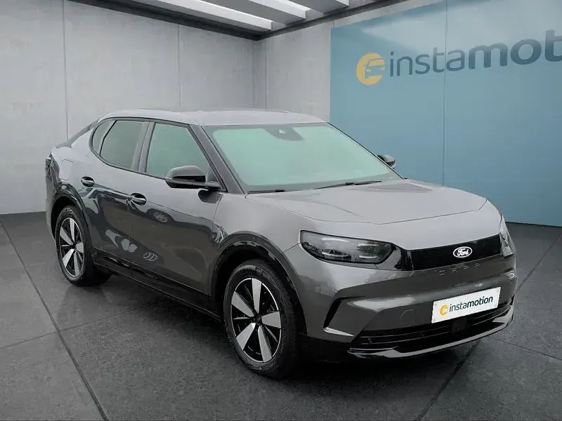 Neu Ford Capri 210 kW (286 PS) 2025 Grau SUV