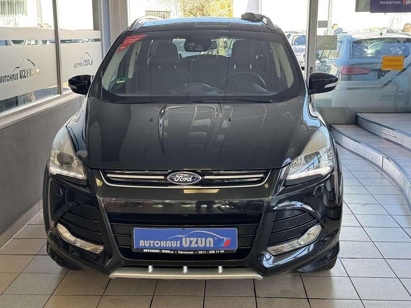 Gebraucht Ford Kuga 179 PS (131 kW) 2015 Schwarz SUV
