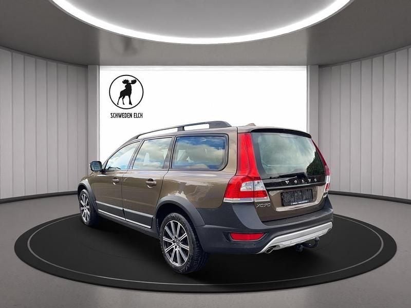 Gebraucht Volvo XC70 Linje Svart 181 PS (133 kW) 2016 Braun Kombi