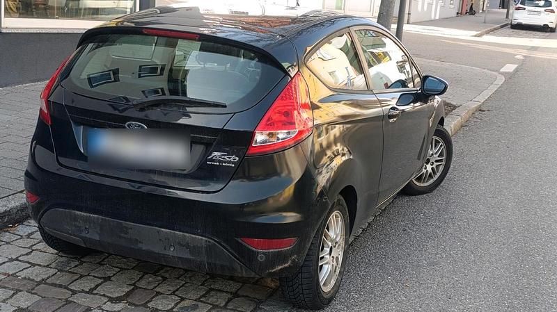 Gebraucht Ford Fiesta 84 PS (61 kW) 2009 Schwarz Kleinwagen