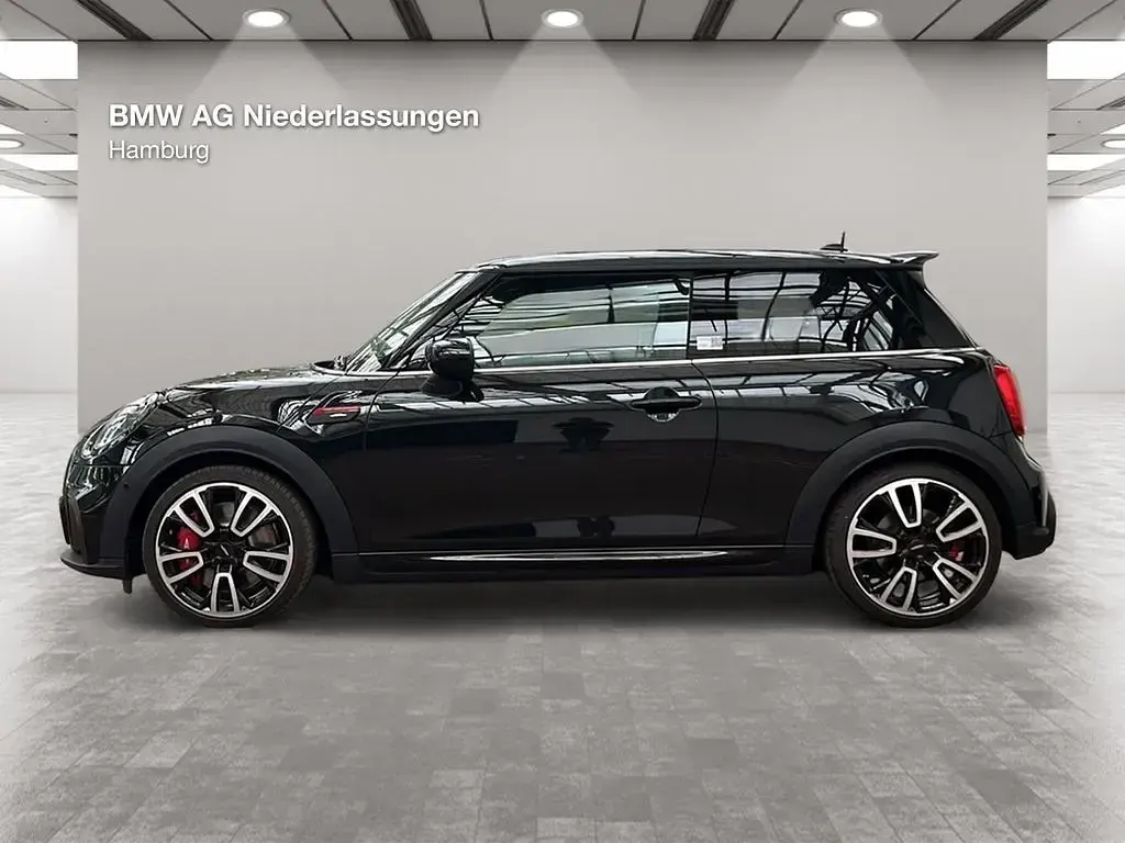 Gebraucht Mini John Cooper Works 231 PS (169 kW) 2023 Schwarz Kleinwagen