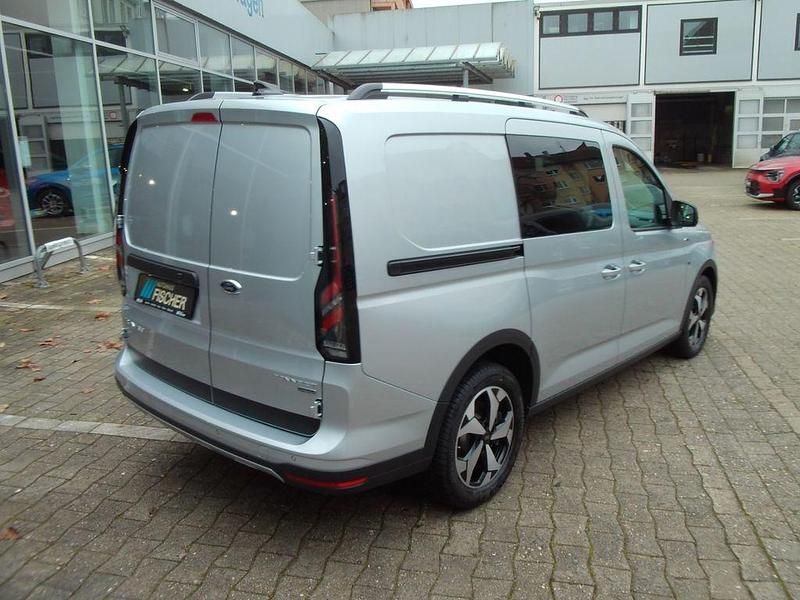 Second-hand Ford Transit Connect Active 150 CP (110 kW) 2025 Argintiu Monovolum