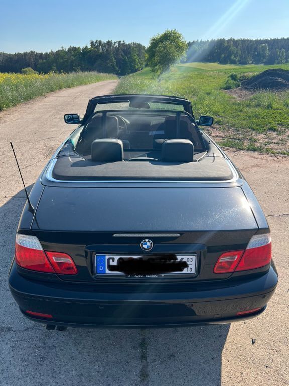 Gebraucht BMW 320 Cabriolet Comfort Edition 170 PS (125 kW) 2005 Schwarz Cabrio