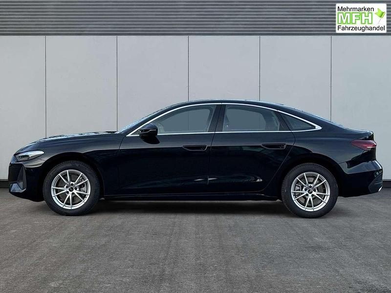 Neu Audi A5 Basis 204 PS (150 kW) 2025 Mythosschwarz metallic Coupé