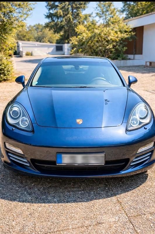 Gebraucht Porsche Panamera 400 PS (294 kW) 2010 Blau Kleinwagen