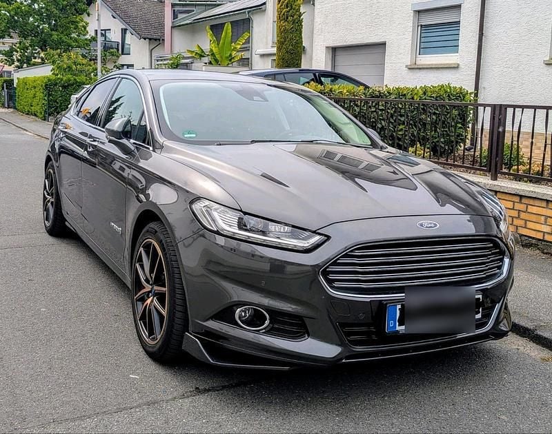 Grau Gebraucht 2019 Ford Mondeo Limousine | 19.900 € (Fairer Preis) - Bild 1/4