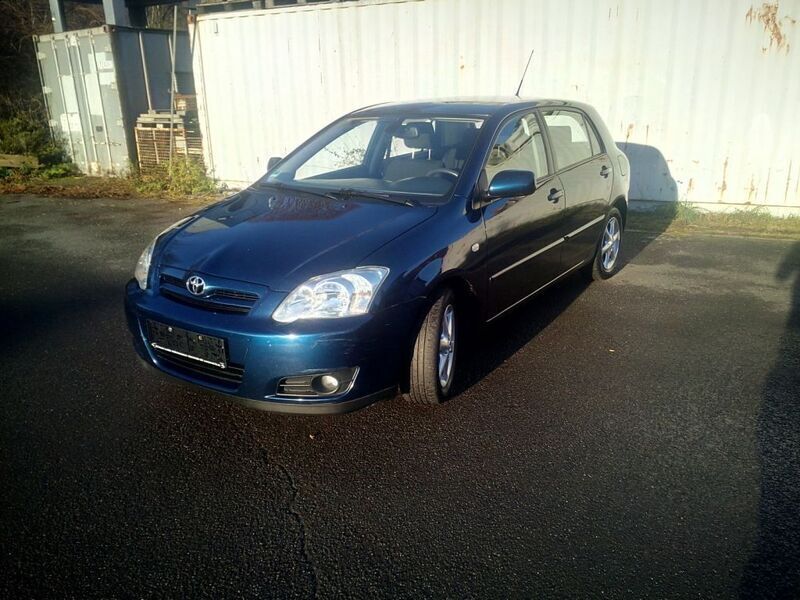 Kobaltblau (metallic) Gebraucht 2005 Toyota Corolla Sol Kleinwagen | 3.990 € - Bild 1/4