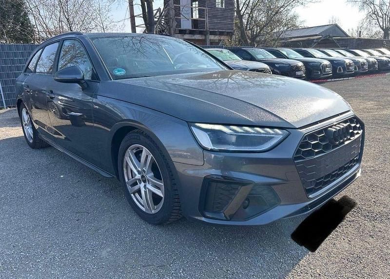 Gebraucht Audi A4 S-Line 204 PS (150 kW) 2022 Grau Kombi