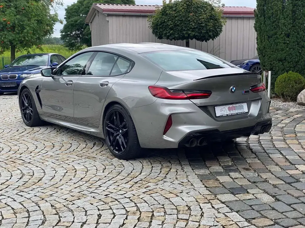 Gebraucht BMW M8 Competition Edition 625 PS (459 kW) 2020 Doningtongrau Coupé