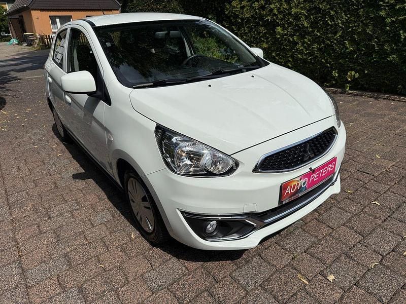 Weiß Gebraucht 2019 Mitsubishi Space Star Basis Limousine | 6.980 € (Fairer Preis) - Bild 1/4