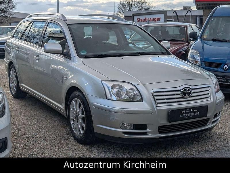 Gebraucht Toyota Avensis Sol 129 PS (94 kW) 2005 Silber Kombi