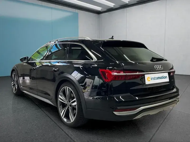 Gebraucht Audi A6 Allroad 344 PS (253 kW) 2022 Schwarz Kombi
