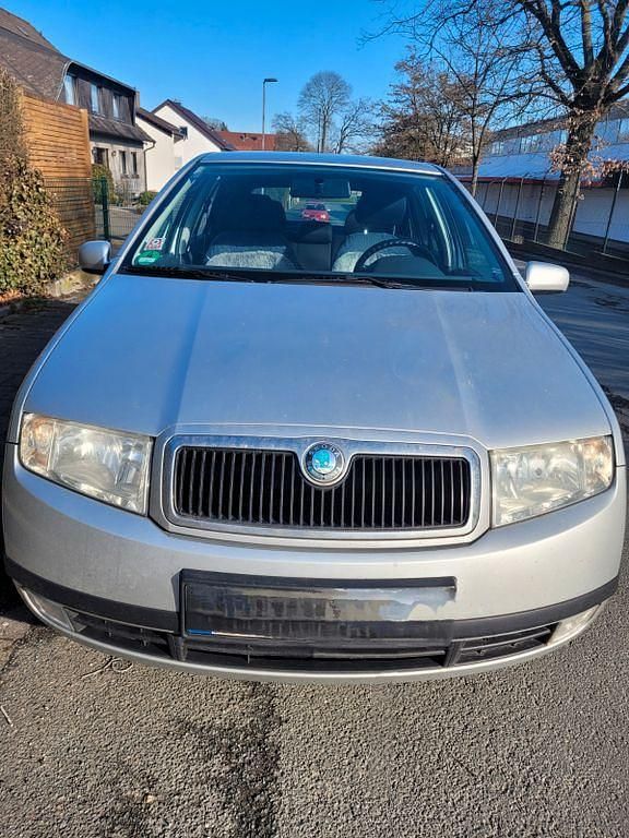 Gebraucht Skoda Fabia 101 PS (74 kW) 2003 Silber Limousine