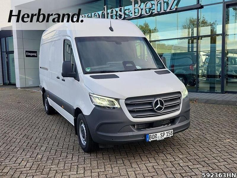 Neu Mercedes Sprinter 190 PS (139 kW) 2025 Weiss Van