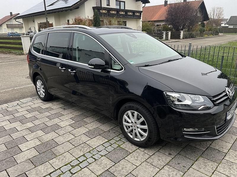 Gebraucht VW Sharan Highline 177 PS (130 kW) 2013 Schwarz Van / Kleinbus