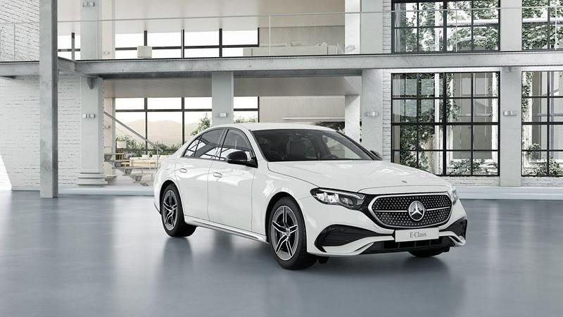 Gebraucht Mercedes E220 AMG 197 PS (144 kW) 2025 Unilack polarweiß uni Limousine