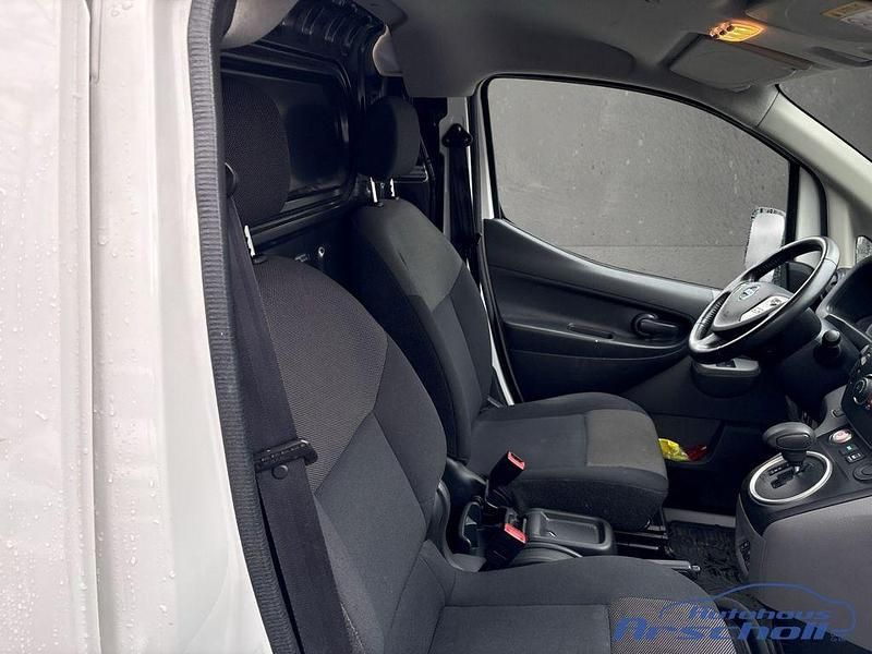 Gebraucht Nissan e-NV200 Comfort 80 kW (109 PS) 2021 Weiß Van / Kleinbus