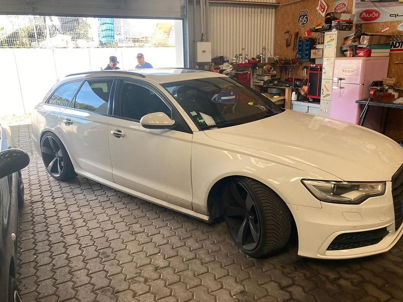 Weiß Gebraucht 2013 Audi A6 Kombi | 9.950 € (Superpreis) - Bild 1/4