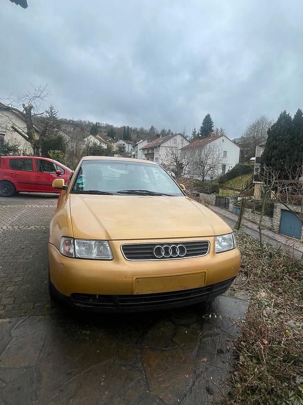 Gebraucht Audi A3 101 PS (74 kW) 1997 Orange Kleinwagen