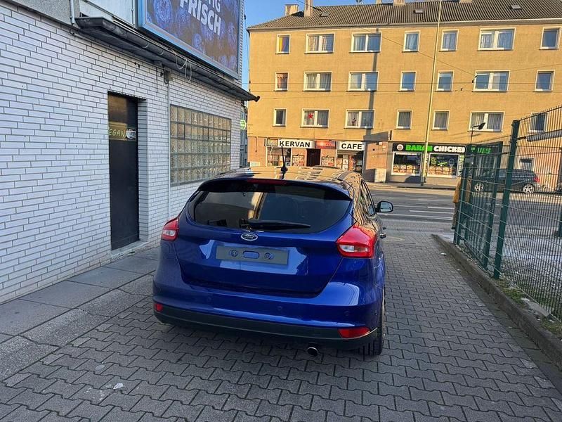 Gebraucht Ford Focus Business Edition 150 PS (110 kW) 2018 Blau Limousine