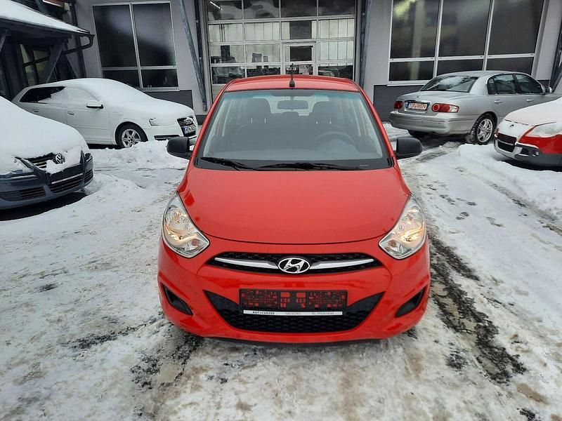 Rot Gebraucht 2012 Hyundai i10 Classic Kleinwagen | 3.500 € (Fairer Preis) - Bild 1/4