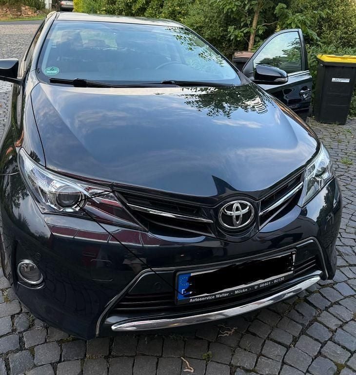 Gebraucht Toyota Auris 177 PS (130 kW) 2013 Schwarz Limousine
