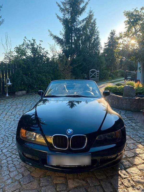 Schwarz Gebraucht 1997 BMW Z3 Cabrio | 7.750 € - Bild 1/4