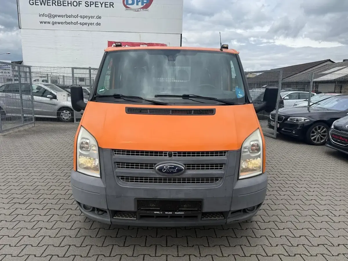 Gebraucht Ford Transit 125 PS (91 kW) 2014 Orange Van