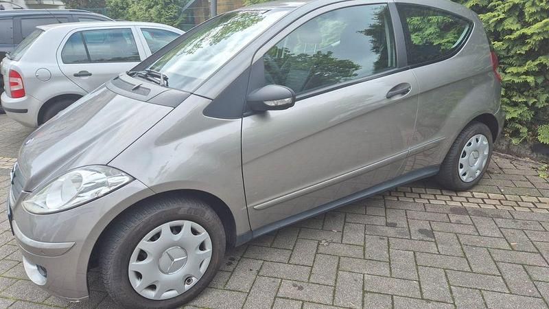 Gebraucht Mercedes A150 95 PS (69 kW) 2006 Grau Limousine