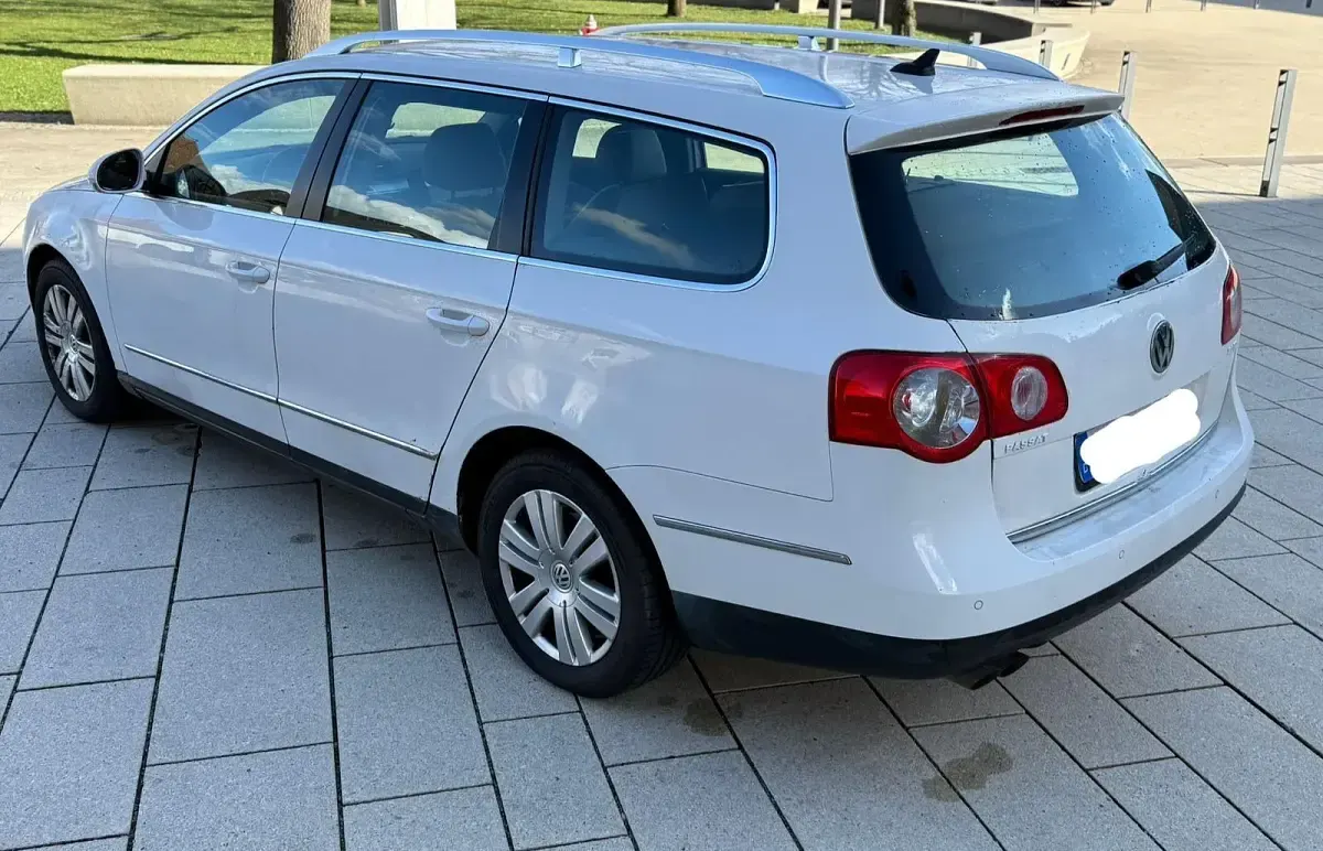 Gebraucht VW Passat Highline 170 PS (125 kW) 2010 Weiß Kombi
