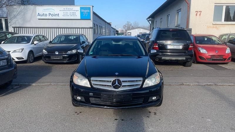 Gebraucht Mercedes C180 156 PS (114 kW) 2007 Schwarz Limousine