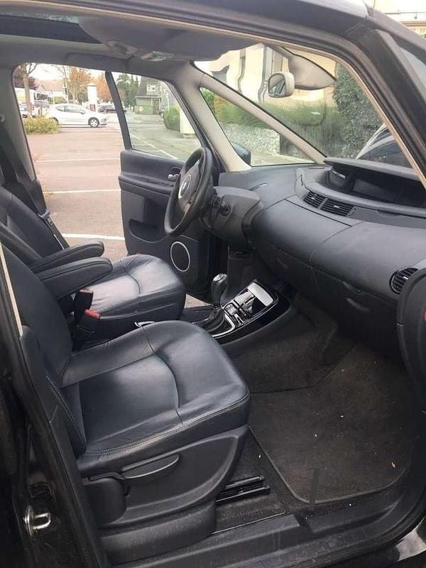 Gebraucht Renault Espace 173 PS (127 kW) 2011 Schwarz Van / Kleinbus