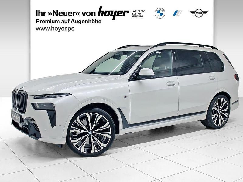 Mineralweiß Gebraucht 2023 BMW X7 M Sport SUV | 77.990 € (Superpreis) - Bild 1/4