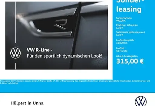 Gebraucht VW Golf VIII R-line 150 PS (110 kW) 2024 Pure white Limousine