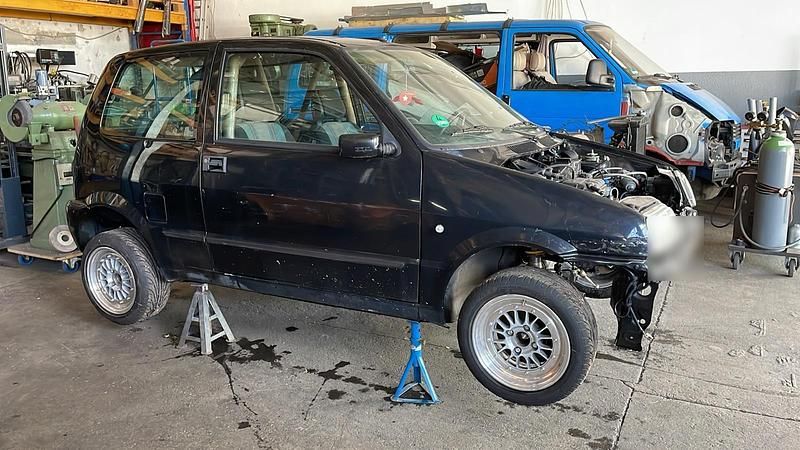 Gebraucht Fiat Cinquecento 200 PS (147 kW) 1995 Schwarz Kleinwagen