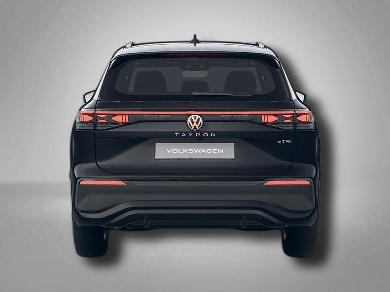 Neu VW Tayron 150 PS (110 kW) 2025 Grenadillschwarz metallic SUV