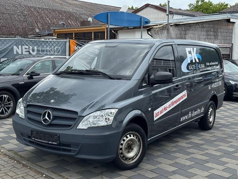 Grau Gebraucht 2014 Mercedes Vito Van / Kleinbus | 8.999 € (Superpreis) - Bild 1/4