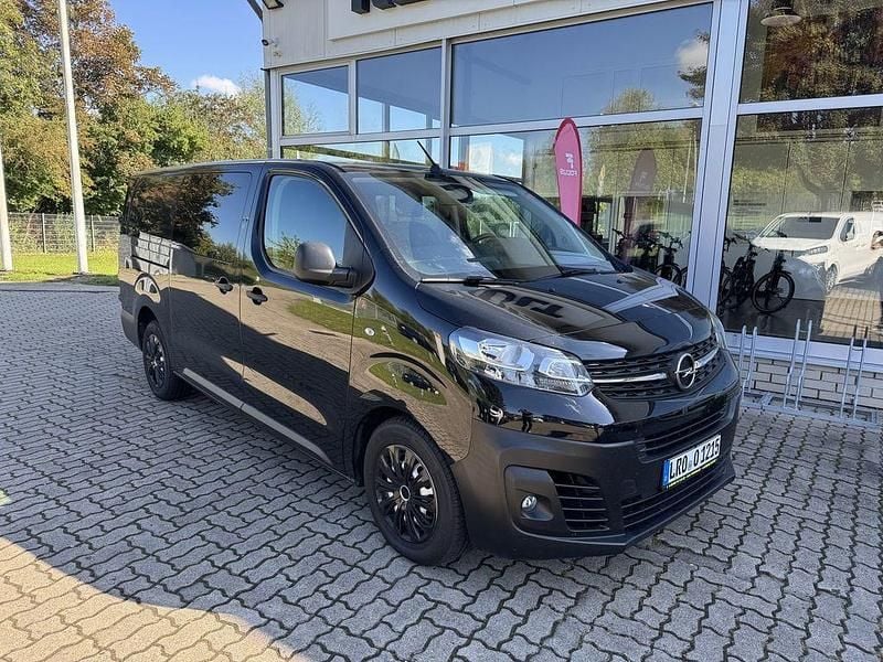 Schwarz Gebraucht 2023 Opel Vivaro Edition Van | 25.970 € (Fairer Preis) - Bild 1/4