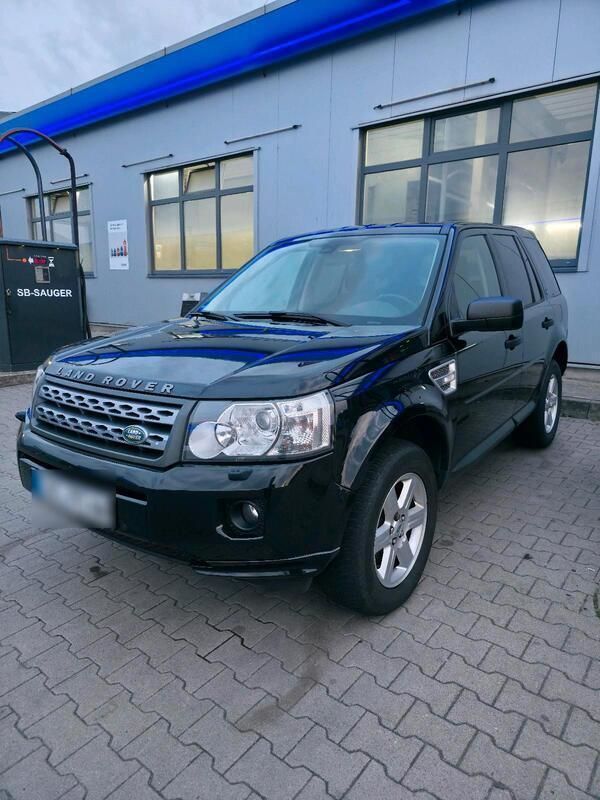 Schwarz Gebraucht 2012 Land Rover Freelander 2 S SUV | 11.900 € - Bild 1/4