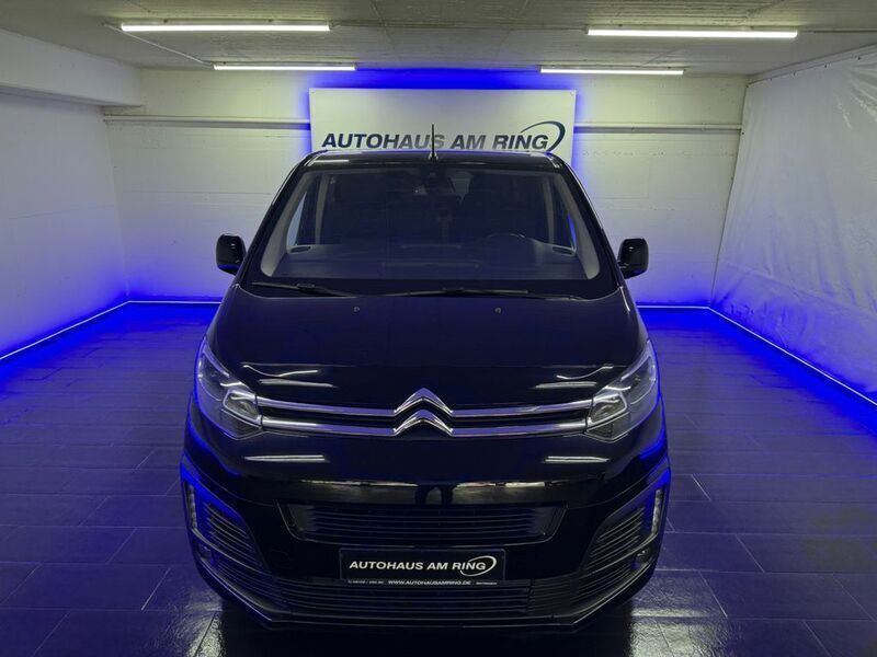 Schwarz Gebraucht 2023 Citroën Spacetourer Van / Kleinbus | 29.999 € - Bild 1/4
