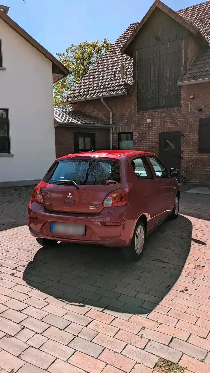 Gebraucht Mitsubishi Space Star 70 PS (51 kW) 2018 Rot Kleinwagen